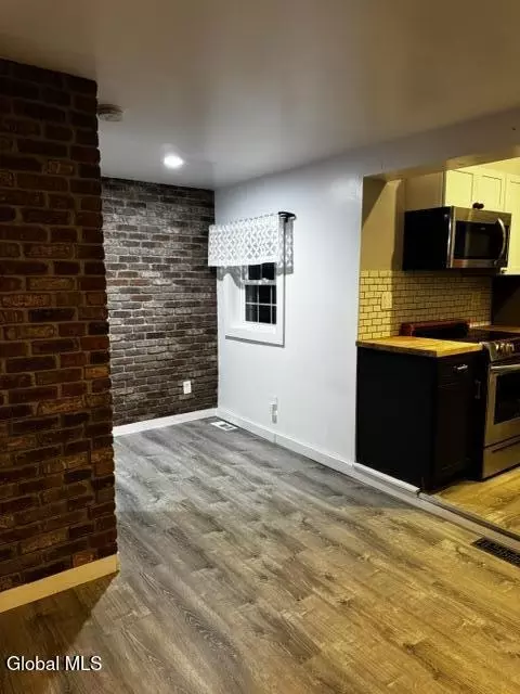 Dining - 7352 Church Rd, Schenectady, NY 12306 photo 1 of 1