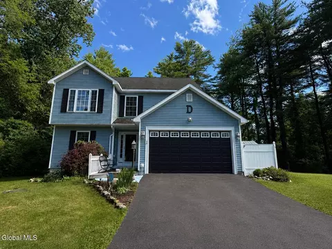 9 Cherry Tree Ln, Hudson Falls, NY 12839