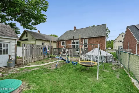 Exterior - 1892 Broad St, Schenectady, NY 12306 photo 7 of 8