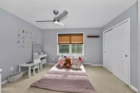 Bedroom - 35 Ginger Ter, Clifton Park, NY 12065 photo 2 of 5
