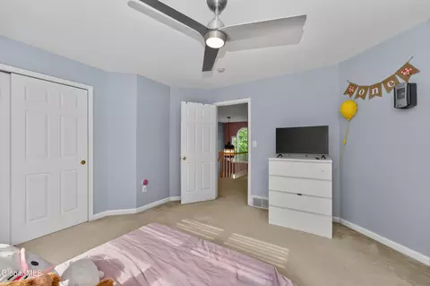 Bedroom - 35 Ginger Ter, Clifton Park, NY 12065 photo 3 of 5