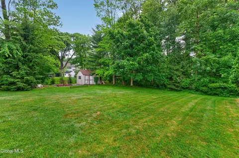 Exterior - 35 Ginger Ter, Clifton Park, NY 12065 photo 12 of 17