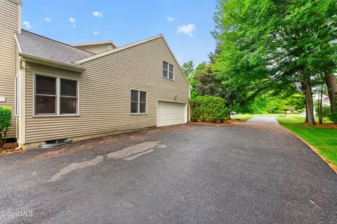 Exterior - 35 Ginger Ter, Clifton Park, NY 12065 photo 16 of 17