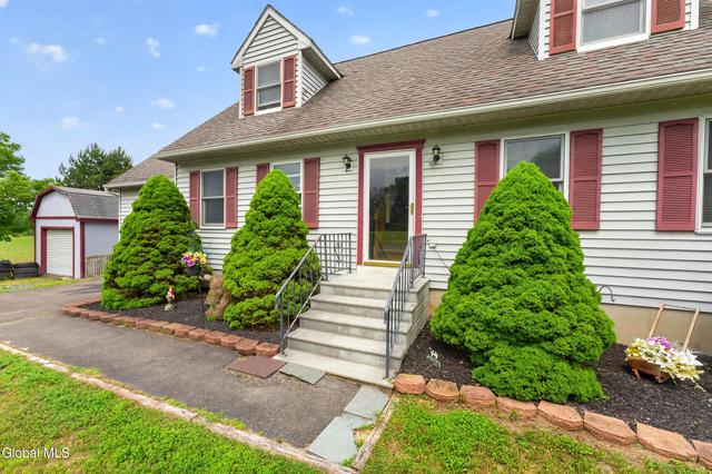 1467 Bame Rd, Castleton On Hudson, NY 12033