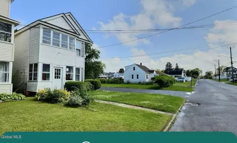 2530 Augustine Ave #2530, Rotterdam, NY 12306