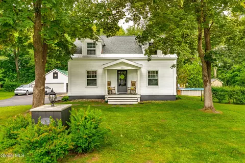 204 Ballston Ave, Ballston Spa, NY 12020