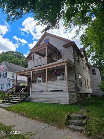 20 Vanwyck St, Gloversville, NY 12078