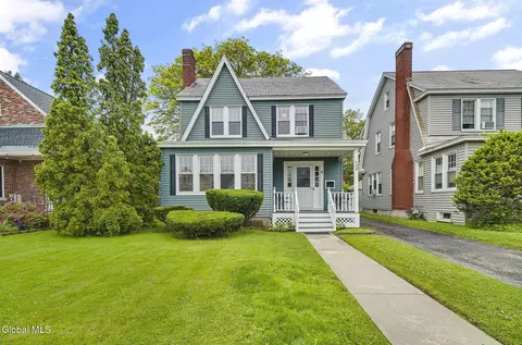 138 Cardinal Ave, Albany, NY 12209