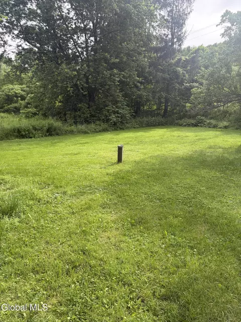 Exterior - 5488 State Route 40, Argyle, NY 12809 photo 3 of 5