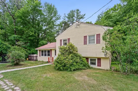 24 Hack Rd, Corinth, NY 12822