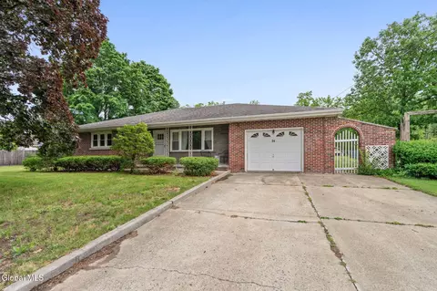 24 Warwick Ave, Albany, NY 12205