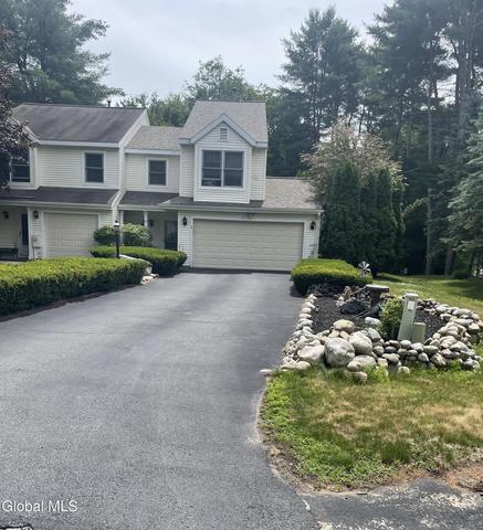 20 Tiffany Dr, Queensbury, NY 12804