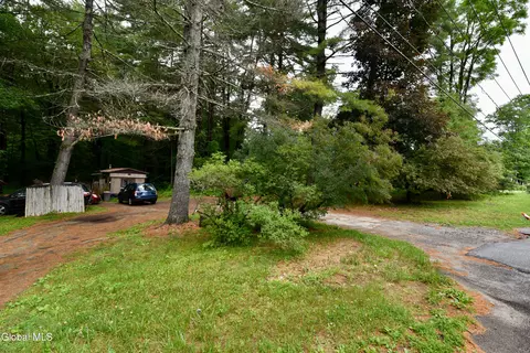 340 Stone Church Rd, Ballston Spa, NY 12020