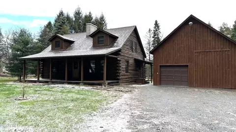 2213 Us 9, Kinderhook, NY 12106