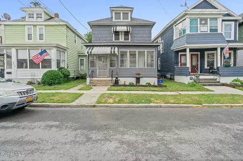 215 6th Ave, Watervliet, NY 12189