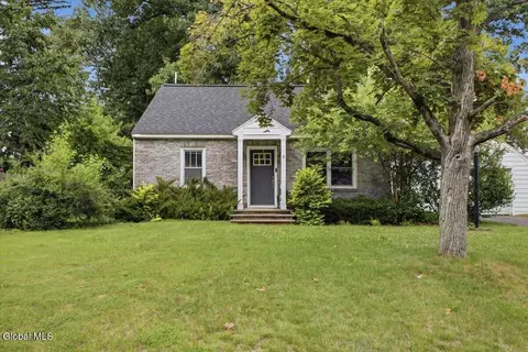 9 Sumter Ave, Albany, NY 12203