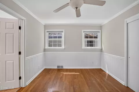 Bedroom - 90 Elsmere Ave, Delmar, NY 12054 photo 1 of 7