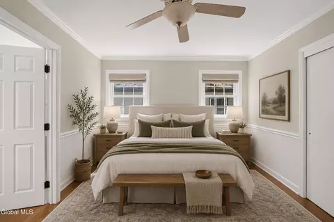Bedroom - 90 Elsmere Ave, Delmar, NY 12054 photo 2 of 7