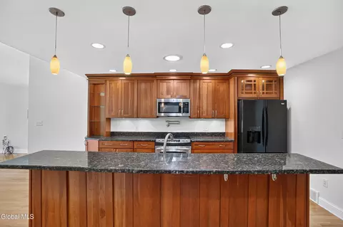 Kitchen - 90 Elsmere Ave, Delmar, NY 12054 photo 6 of 9