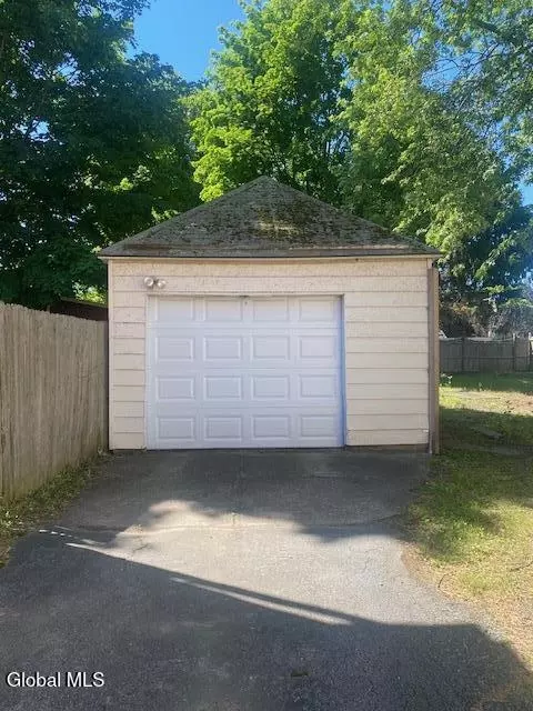 1209 3rd Ave, Schenectady, NY 12303 photo 13