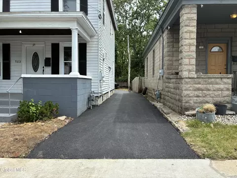 Other - 963 Maple Ave, Schenectady, NY 12307 photo 2 of 21