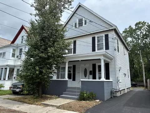 963 Maple Ave, Schenectady, NY 12307