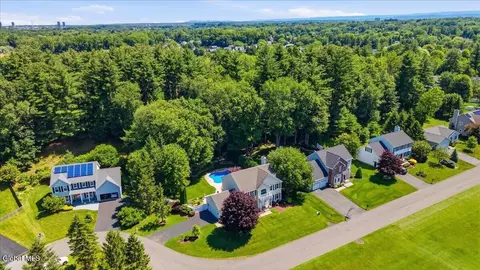 View/Area - 27 Mosall Dr, Slingerlands, NY 12159 photo 2 of 3
