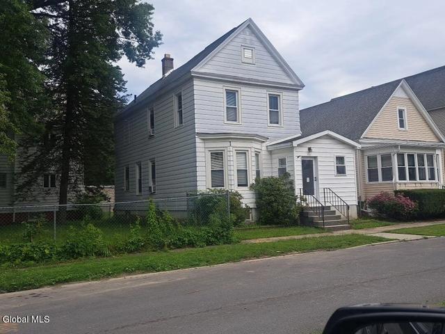 464 8th Ave, Troy, NY 12182