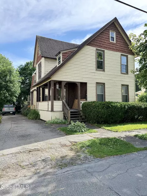 20 Union St, Fultonville, NY 12072