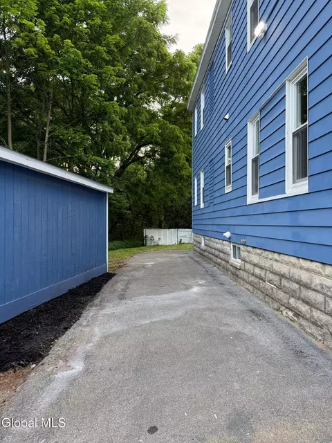 Other - 12 Lomasney Ave, Schenectady, NY 12308 photo 2 of 20