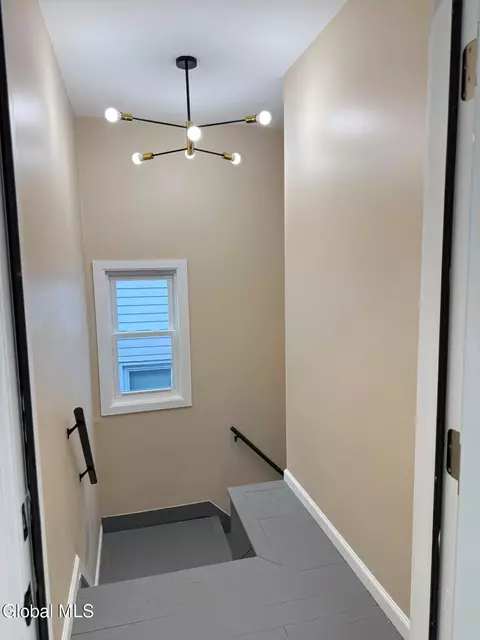 Entry Way - 12 Lomasney Ave, Schenectady, NY 12308 photo 5 of 10