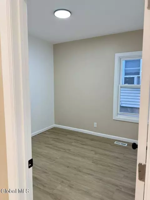 Bedroom - 12 Lomasney Ave, Schenectady, NY 12308 photo 2 of 4