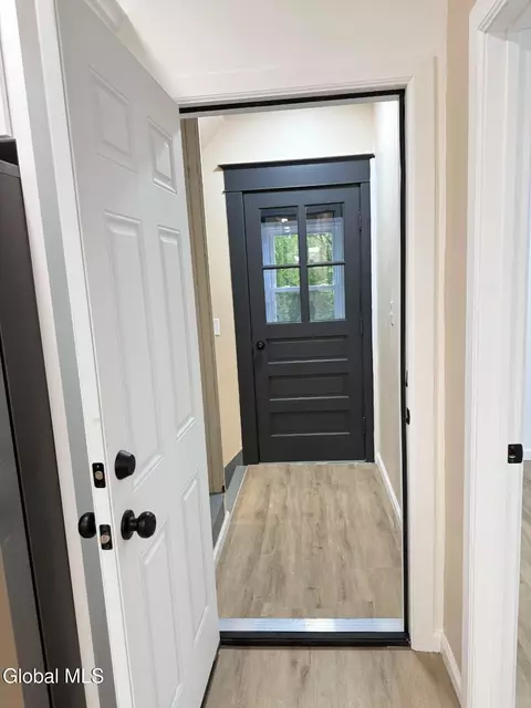 Entry Way - 12 Lomasney Ave, Schenectady, NY 12308 photo 9 of 10