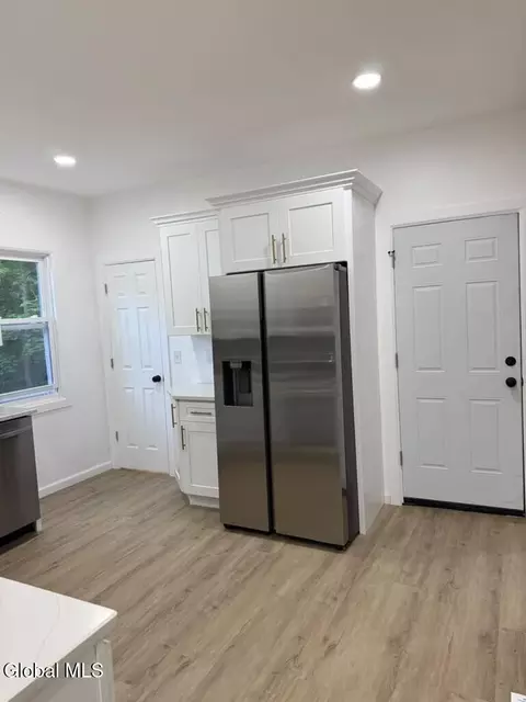 Kitchen - 12 Lomasney Ave, Schenectady, NY 12308 photo 3 of 7