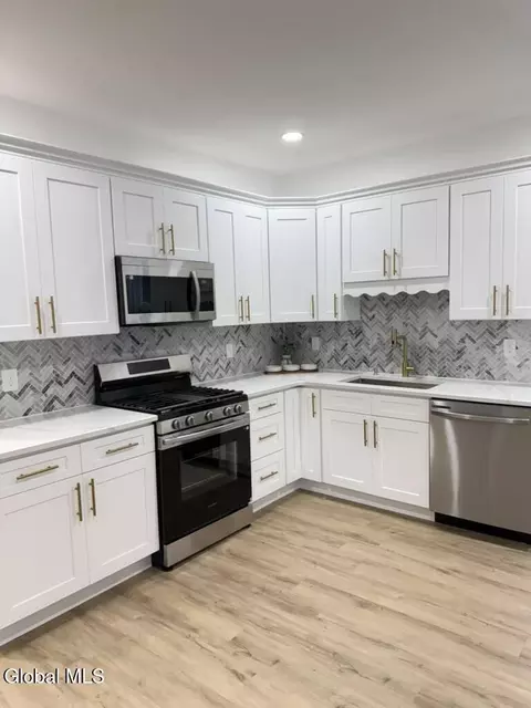 Kitchen - 12 Lomasney Ave, Schenectady, NY 12308 photo 2 of 7