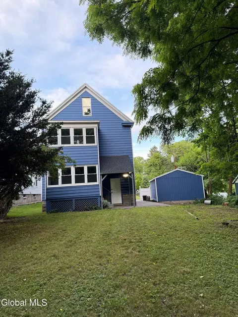 Exterior - 12 Lomasney Ave, Schenectady, NY 12308 photo 11 of 11