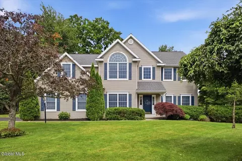 5504 Tansy Ct, Schenectady, NY 12303
