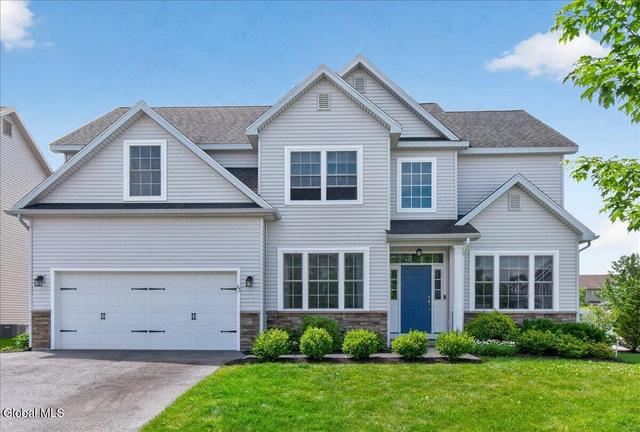 63 Sycamore St, Ballston Lake, NY 12019