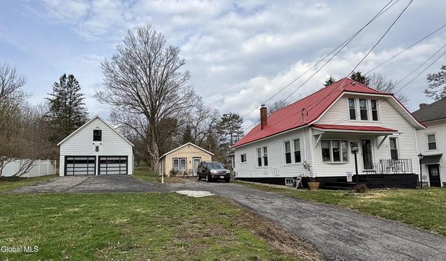 92-94 Reed St, Canajoharie, NY 13317