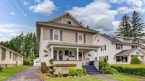 142 Prospect Ave, Gloversville, NY 12078