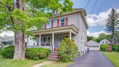 117 Fifth Ave, Gloversville, NY 12078