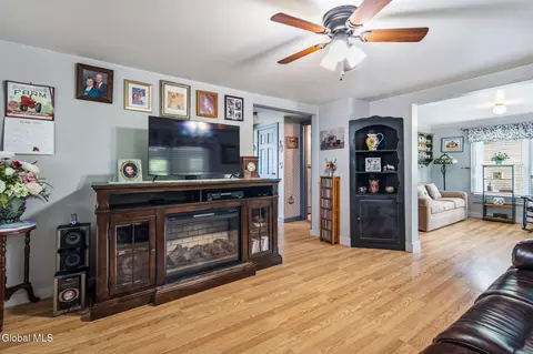 Living - 172 Maple Bush Rd, Cobleskill, NY 12043 photo 2 of 5