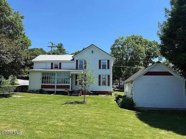 38 Munsell St, Hoosick Falls, NY 12090