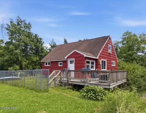 140 Presbyterian Hill Rd, Stephentown, NY 12168