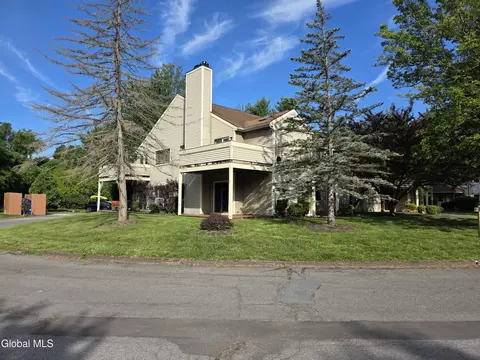 123 Victory Way, Clifton Park, NY 12065