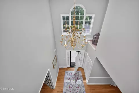 Entry Way - 26 Hedgerose Ln, Delmar, NY 12054 photo 1 of 7