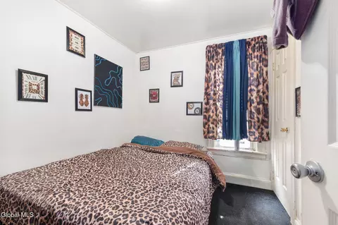 Bedroom - 134 Front St, Schenectady, NY 12305 photo 4 of 6