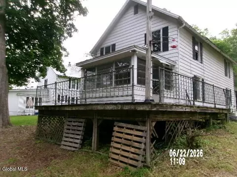 Exterior - 291 Eagle Bridge Rd, Eagle Bridge, NY 12057 photo 2 of 6