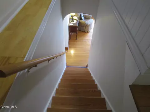 Entry Way - 3025 Cox Ave, Schenectady, NY 12306 photo 7 of 7