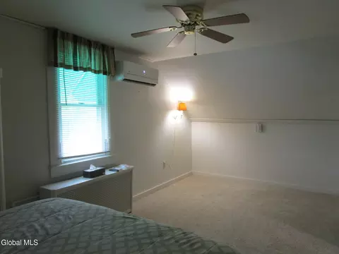 Bedroom - 3025 Cox Ave, Schenectady, NY 12306 photo 16 of 17